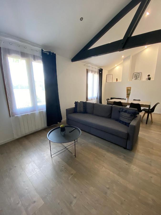 Appartement confortable et paisible Loupiac  Extérieur photo